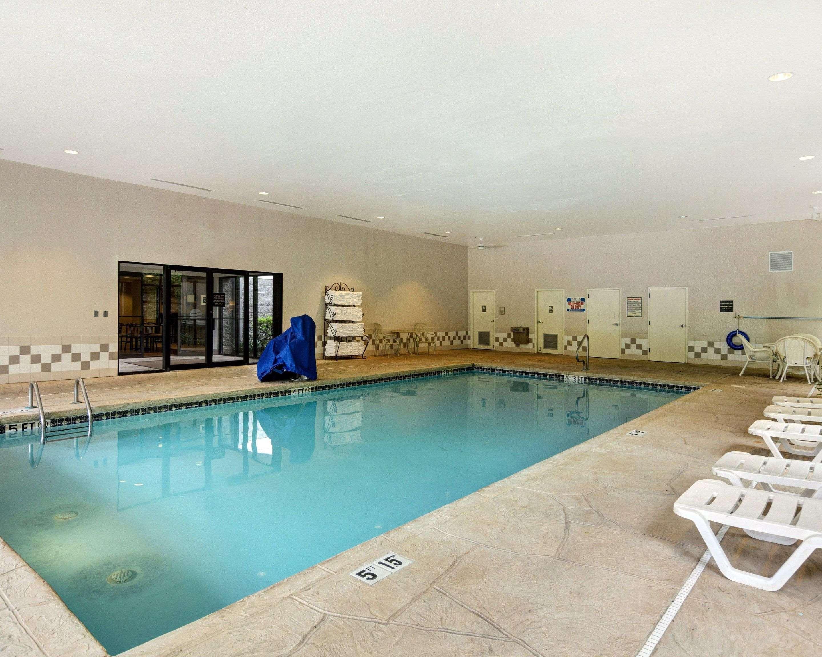 Comfort Inn & Suites Hot Springs Central Екстер'єр фото
