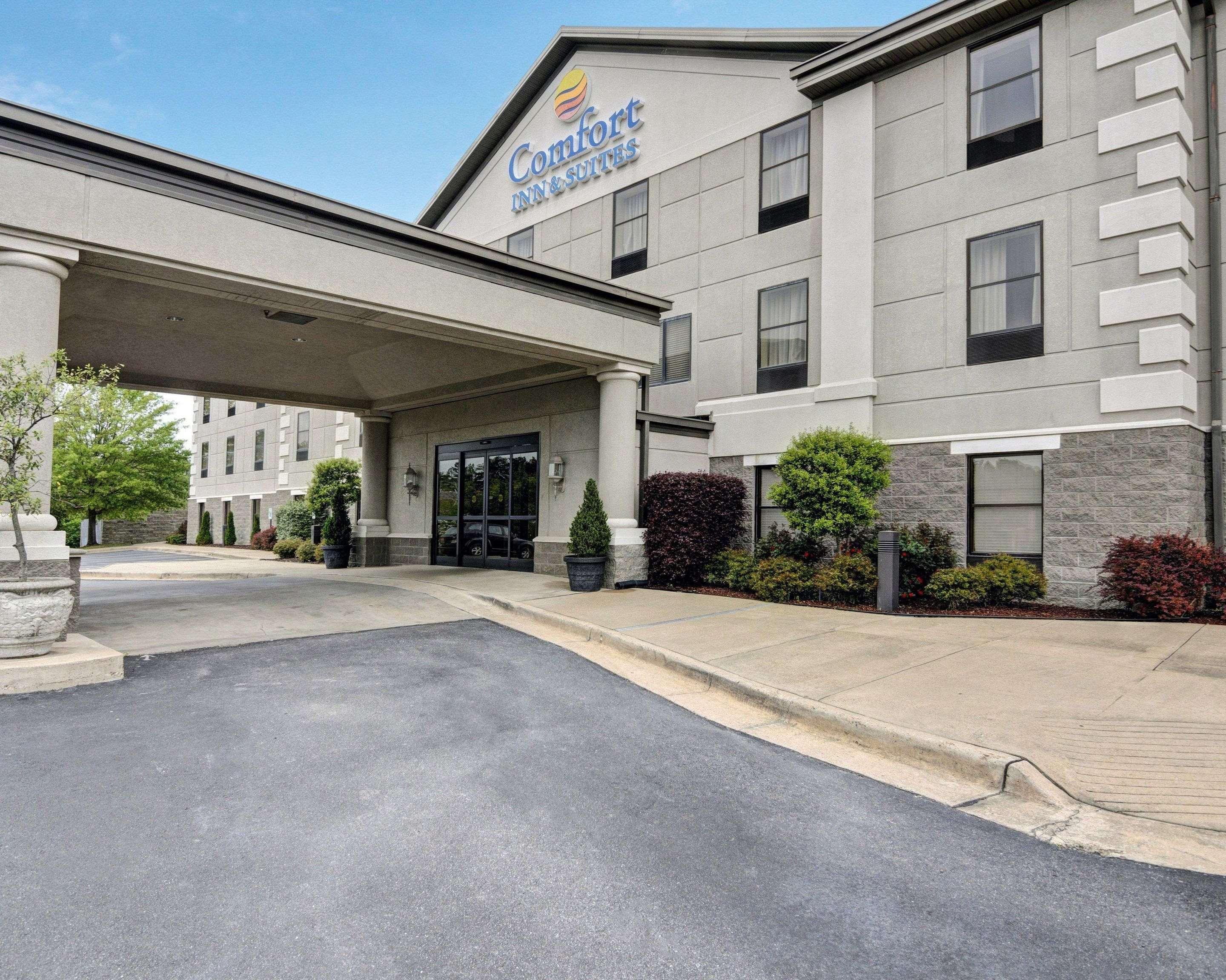 Comfort Inn & Suites Hot Springs Central Екстер'єр фото