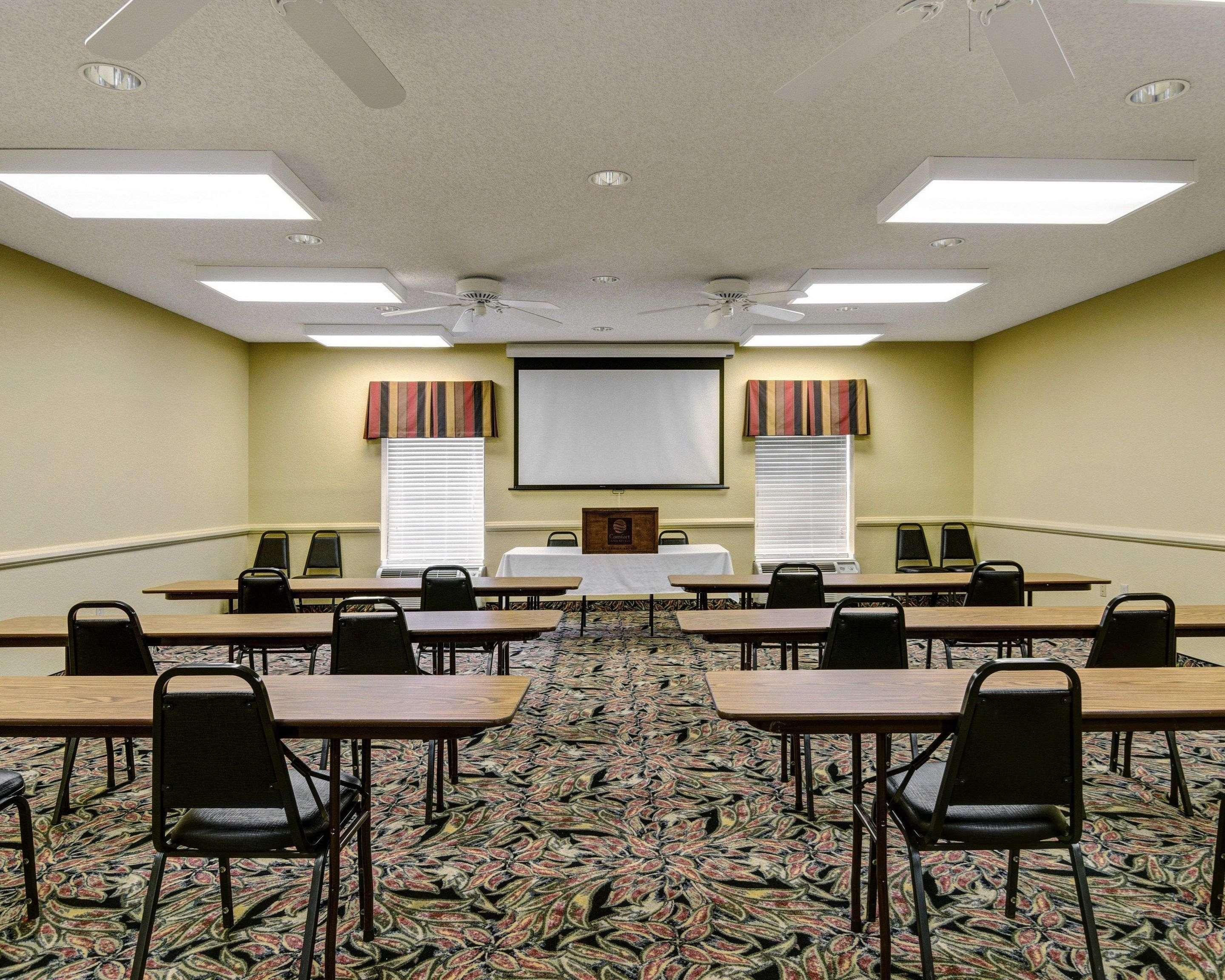 Comfort Inn & Suites Hot Springs Central Екстер'єр фото