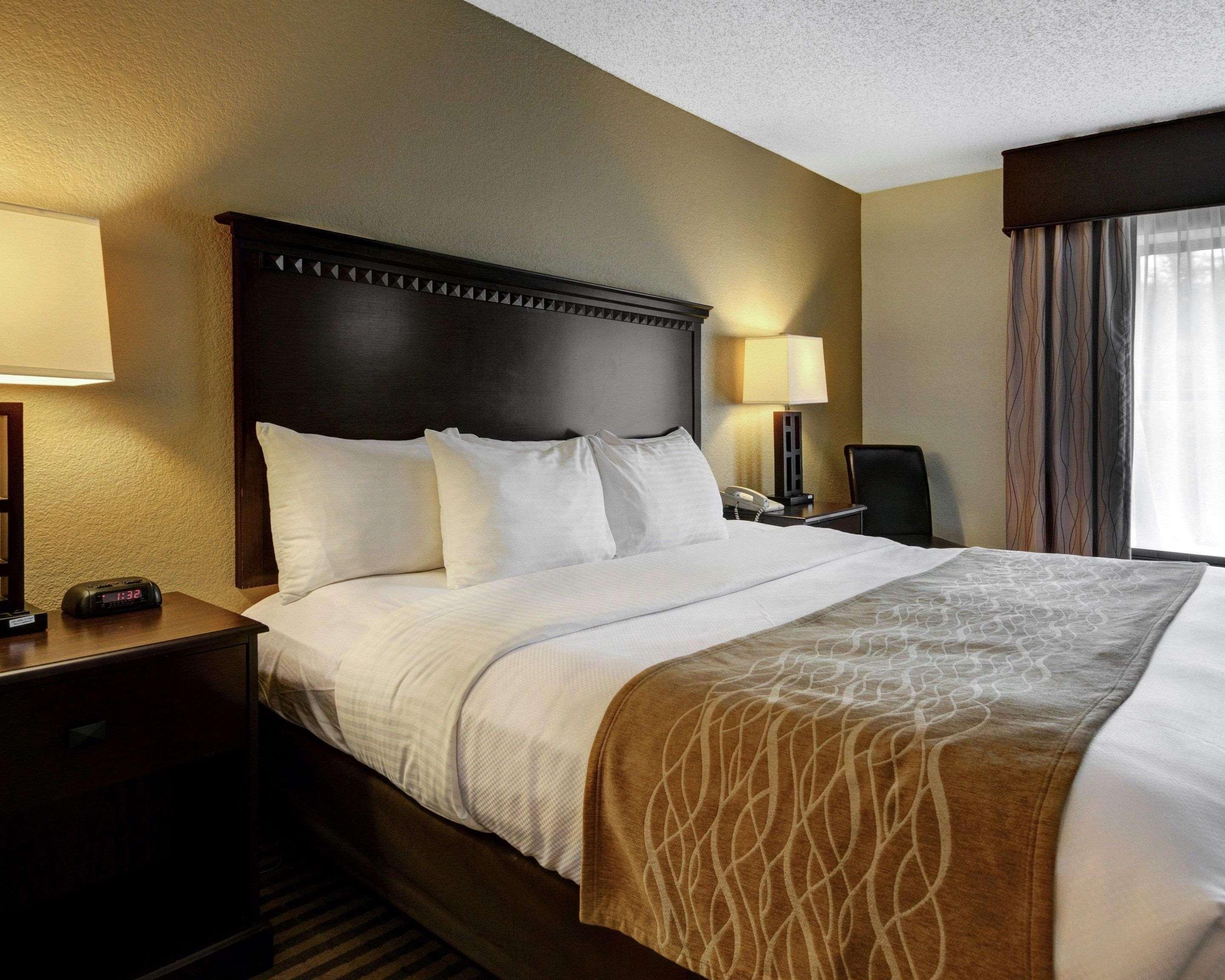 Comfort Inn & Suites Hot Springs Central Екстер'єр фото