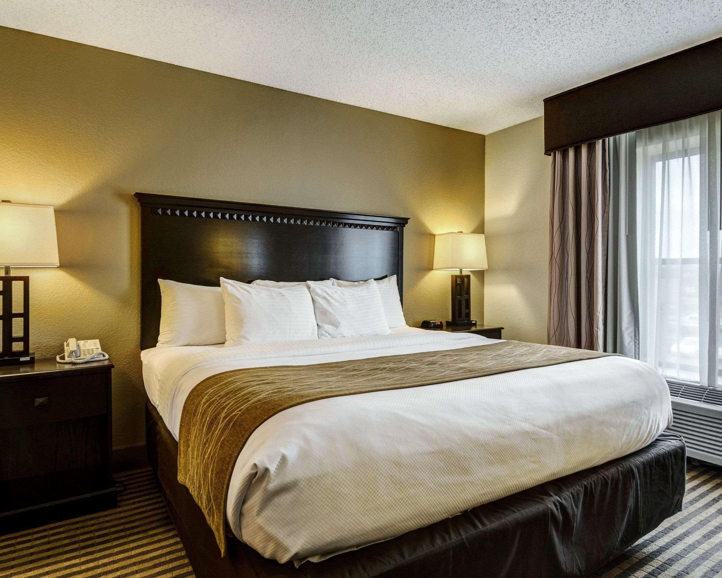 Comfort Inn & Suites Hot Springs Central Екстер'єр фото